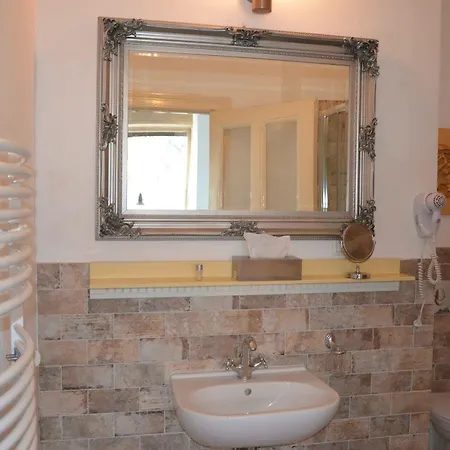 Guest house Sevenrooms 3*